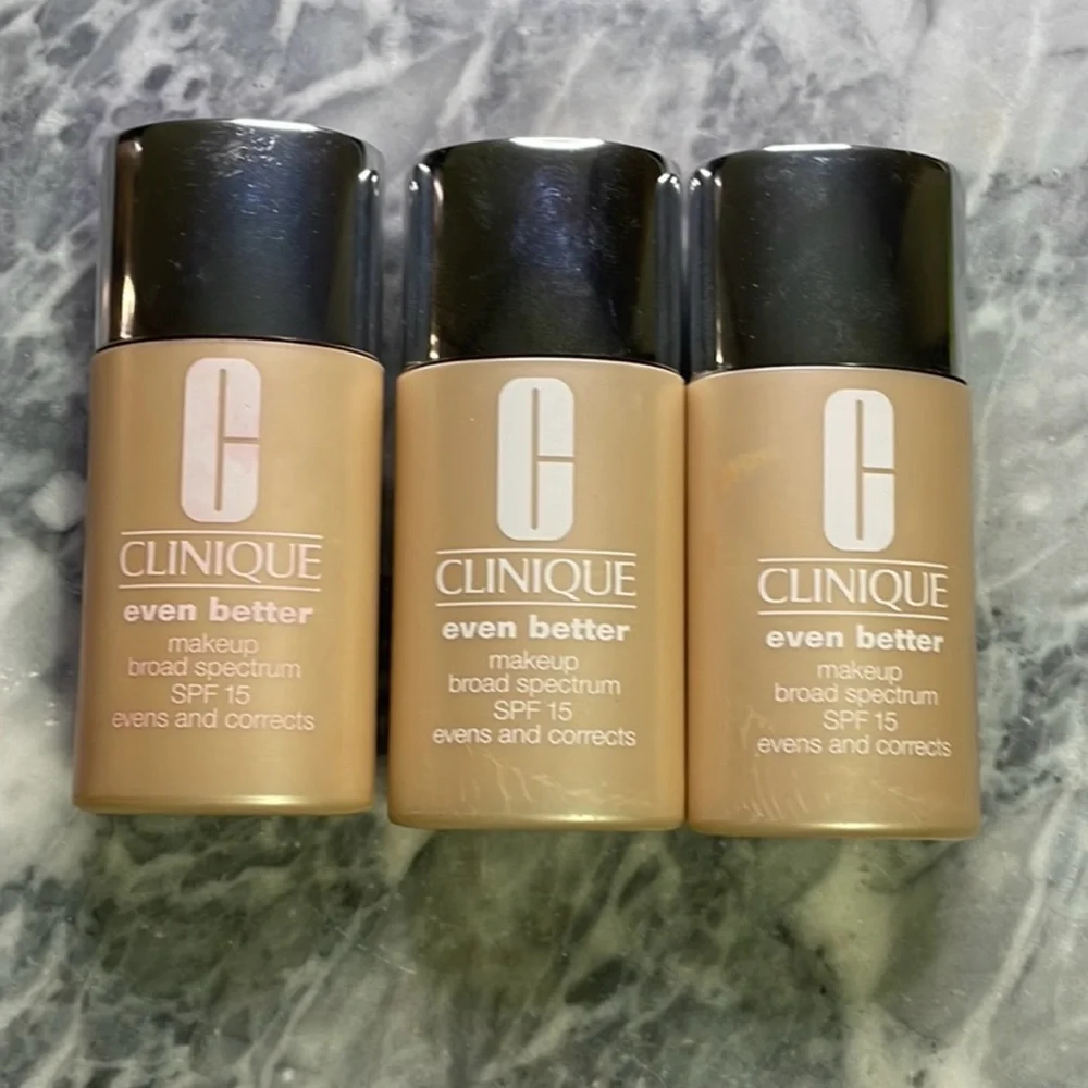 Clinique‎ Even Better Foundation